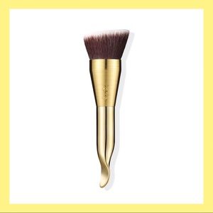 Tarte Foundation Brush & Spatula